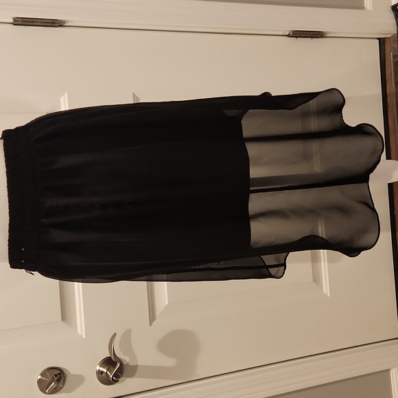 Maurices High-Low Skirt - Picture 2 of 6